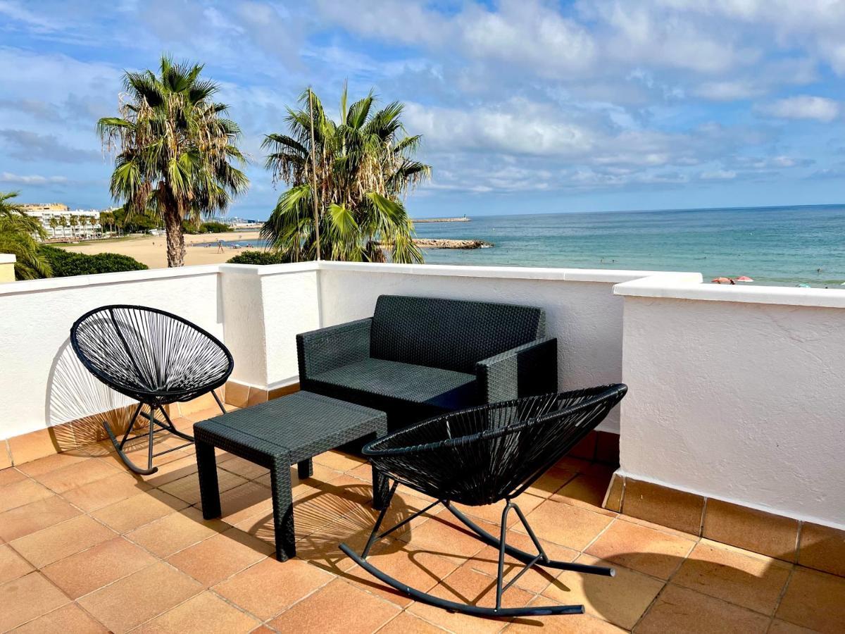 Casa Comoda Delante De La Playa Con Vista Al Mar Камбрильс Экстерьер фото